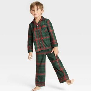 NEW! Hearth & Hand Kids  2 piece plaid Christmas pajama set
